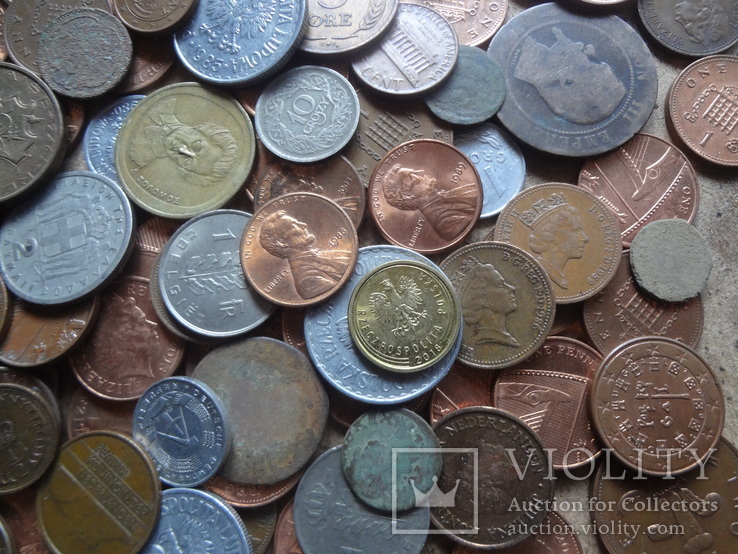 Большая Гора иностранных монет без наших. 323 штуки, фото №10