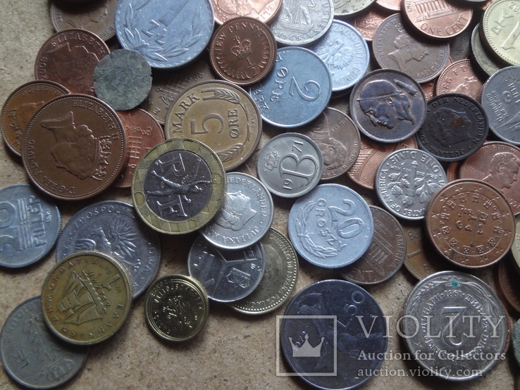 Большая Гора иностранных монет без наших. 323 штуки, фото №11