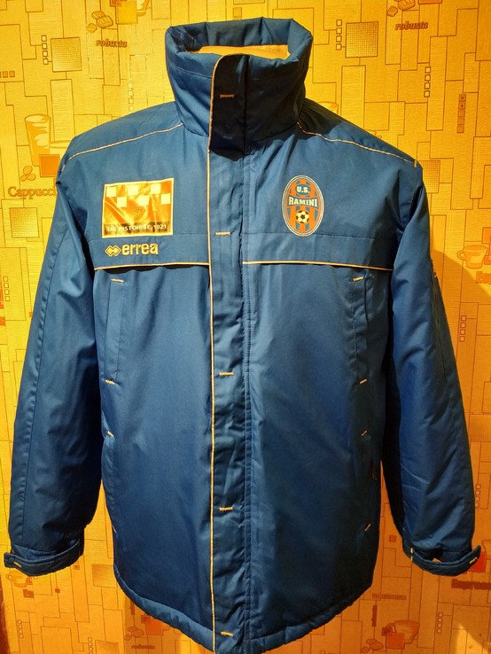 Куртка спортивная ERREA мембрана OKO TEX р-р 40(прибл. S-M)(состояние нового)