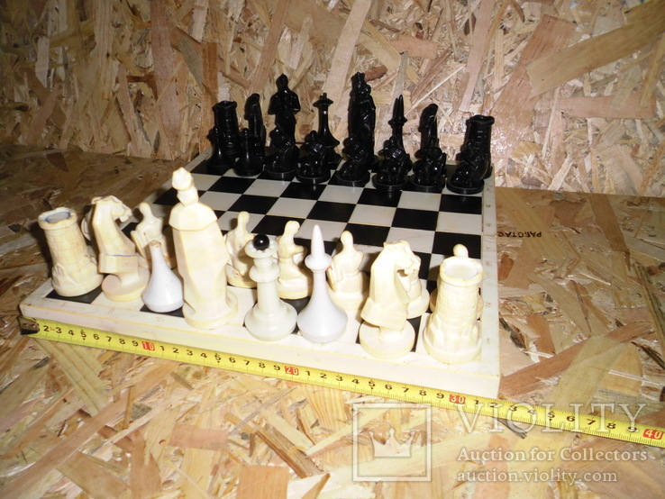 Старые шахматы с потерями, фото №7