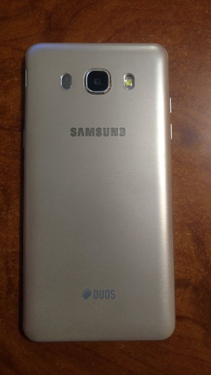 Samsung Galaxy J5 2016 Gold (SM-J510H), фото №7