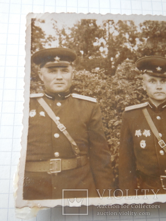 Фотография трое военнослужащих с наградами, фото №3