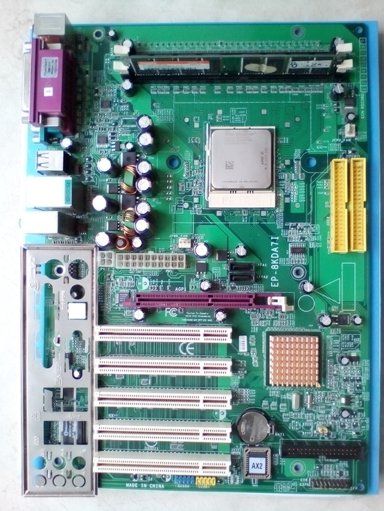 Комплект EPoX EP-8KDA7I + CPU AMD + NVIDIA GeForce FX 5200 + DDRAM 512 MB 400 MHz, numer zdjęcia 13
