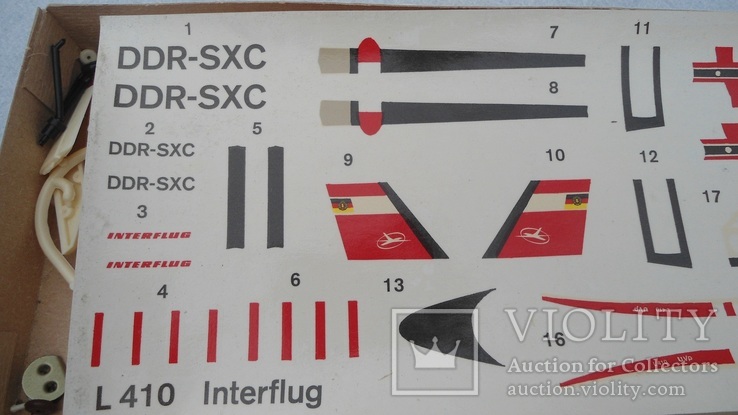 Модель самолета L-410 GDR, фото №9