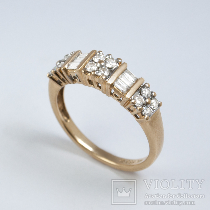 Винтажное золотое кольцо с бриллиантами