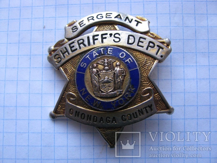 Значок сержанта Управления полиции шерифа округа Онондага, штат Нью Йорк. Оригинал.