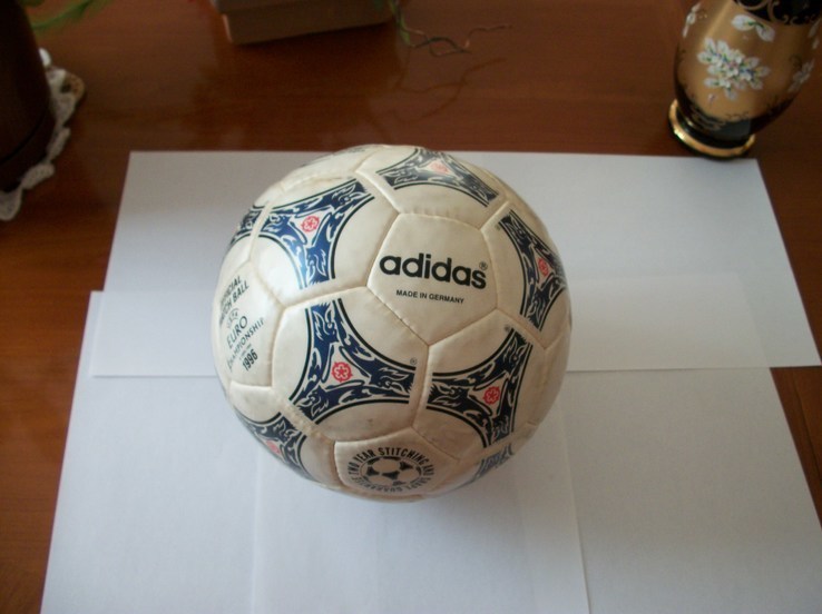Мяч футбольный уефа евро-1996, раритет [made in germany], фото №2