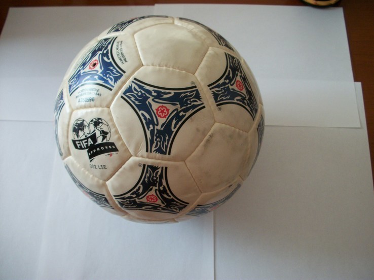 Мяч футбольный уефа евро-1996, раритет [made in germany], фото №7