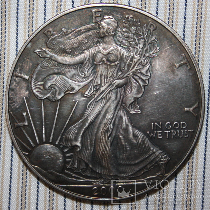  Один серебряный доллар США"Шагающая Свобода",2000 года.( повторно ,в связи с невыкупом), фото №2