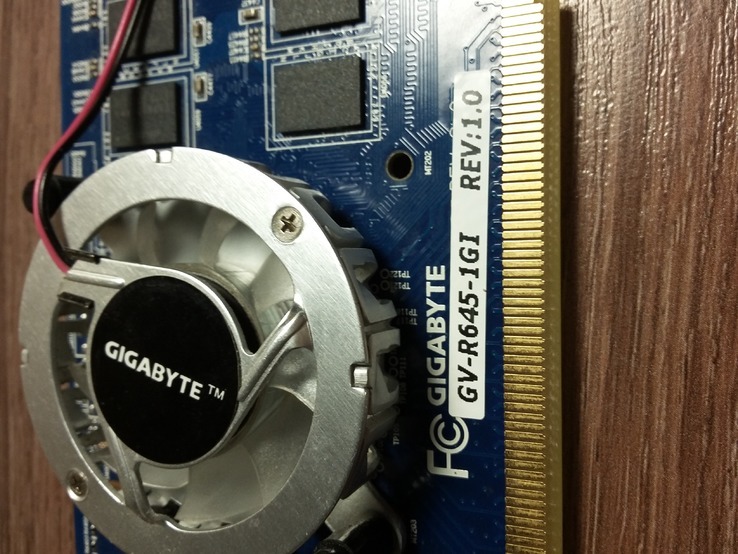 Видеокарта GigaByte GV-R645-1GI, фото №4