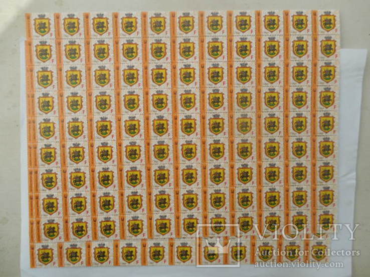 Марки Укрпочты (F) 17-00 1 лист 99 марок намного ниже номинала