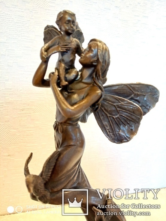 Статуэтка бронзовая - "Фея с младенцем" бронза, латунь., фото №2