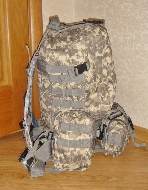Тактический рюкзак Golan с подсумками 50L. 72 часа. Новый. Куплен в Англии, фото №3