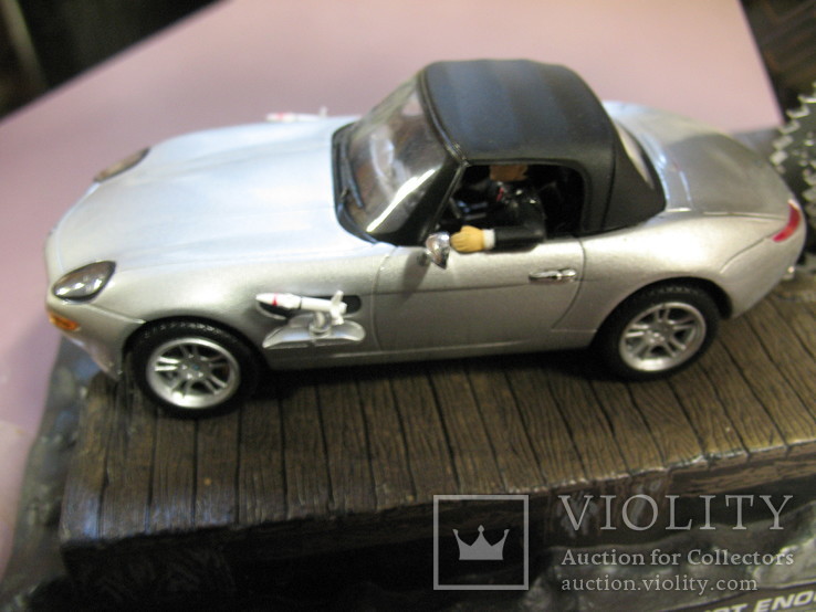 Модель BMW Z8 Spider 1999 "The World Is Not Enough", фото №6