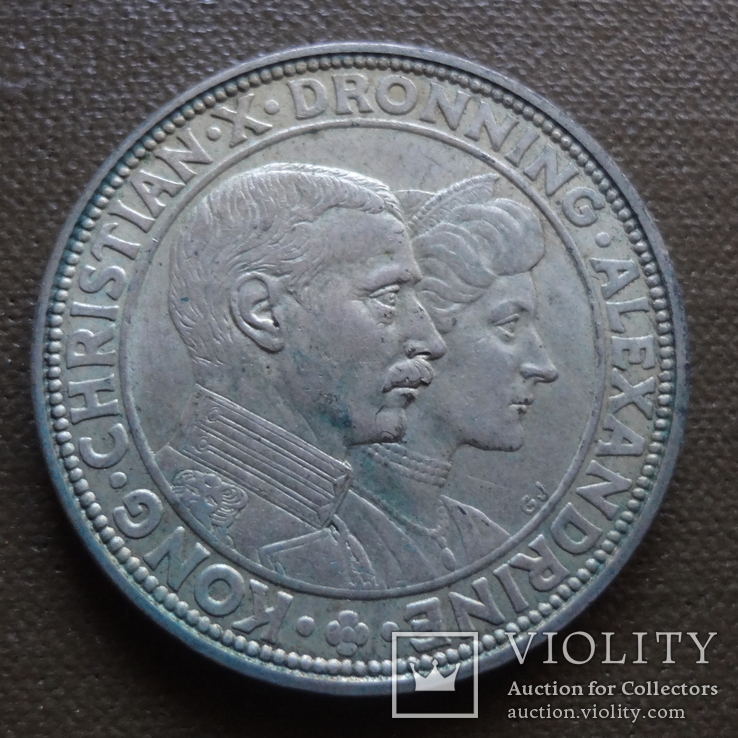 2 кроны 1923 Дания серебро   (К.50.2)~, фото №2