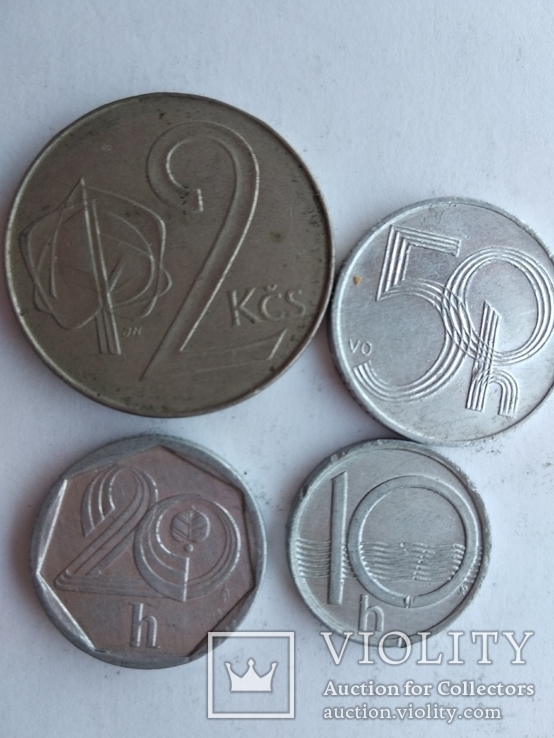 Монеты Чехословакии и Чехии.