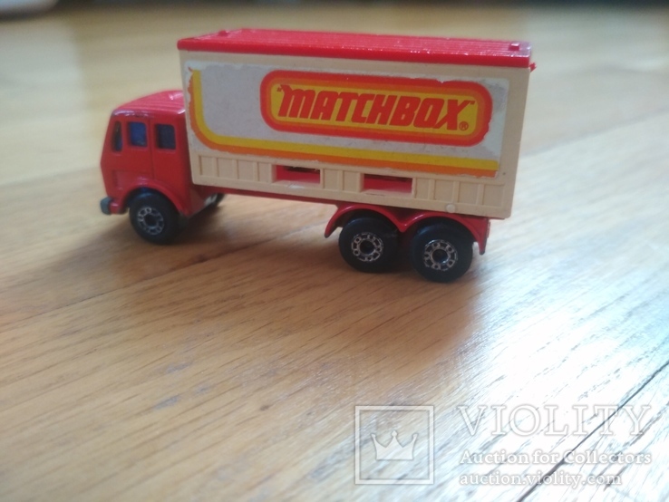 Mercedes container truck MATCHBOX, фото №3