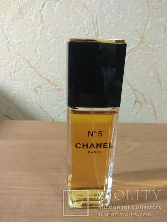  CHANEL  √ 5