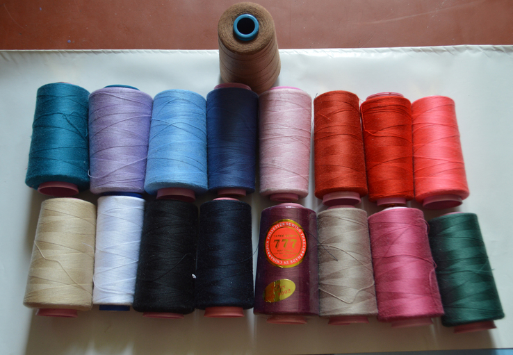 Нитки швейные разные цвета полиэстер...новые., набор, фото №2