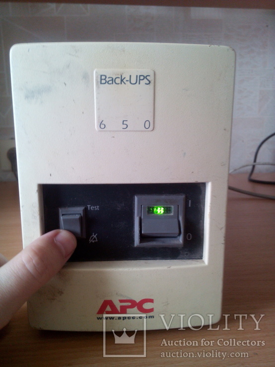 APC Back-UPS 650, фото №2