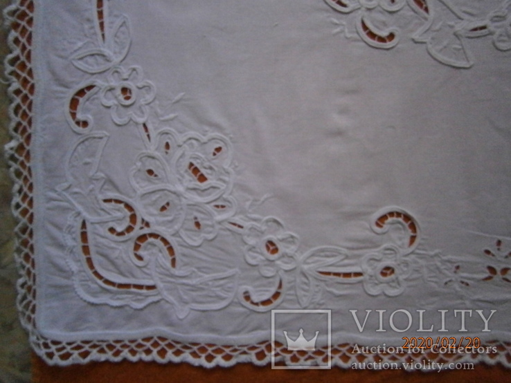 Белая скатерть с ришелье и кружевом (дефект), фото №2