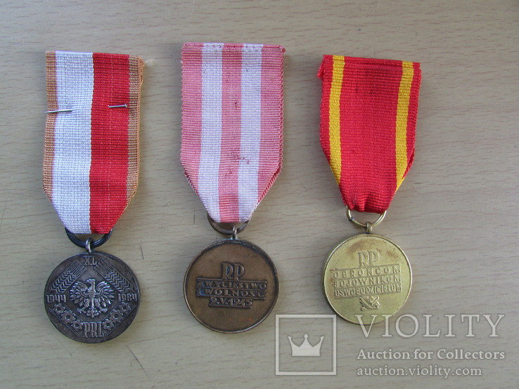 Польські медалі - 3 шт, фото №8