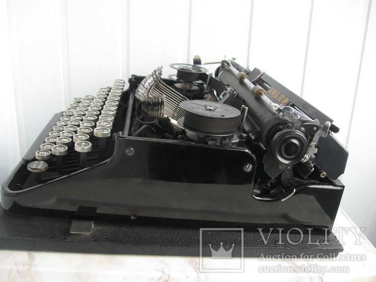 Печатная машинка. ADLER Modell-32   . Германия 1930-х годов, фото №5