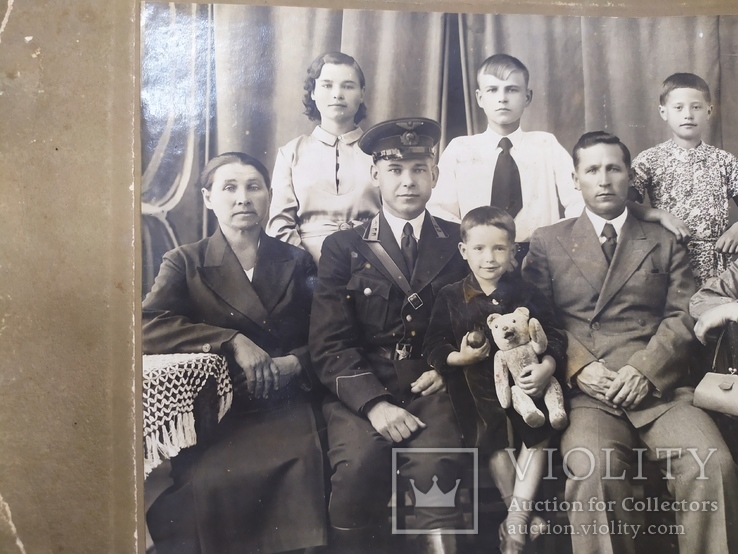 1940 Фото семьи с Летчиков в форме. 31,5х24см, фото №3