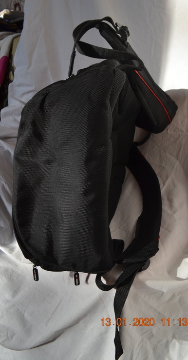 Рюкзак (для ноутбука) Crown 15.6 Vigorous x02 black. Состояние нового, photo number 4