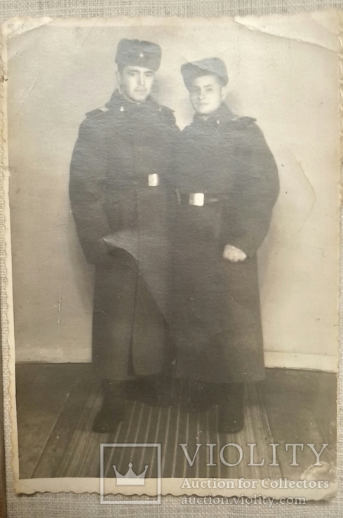 Два солдата в шинелях 1954г., фото №3