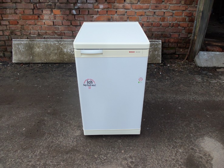 Холодильник BOSCH EXLUSIV 85*50 см  з  Німеччини, фото №2