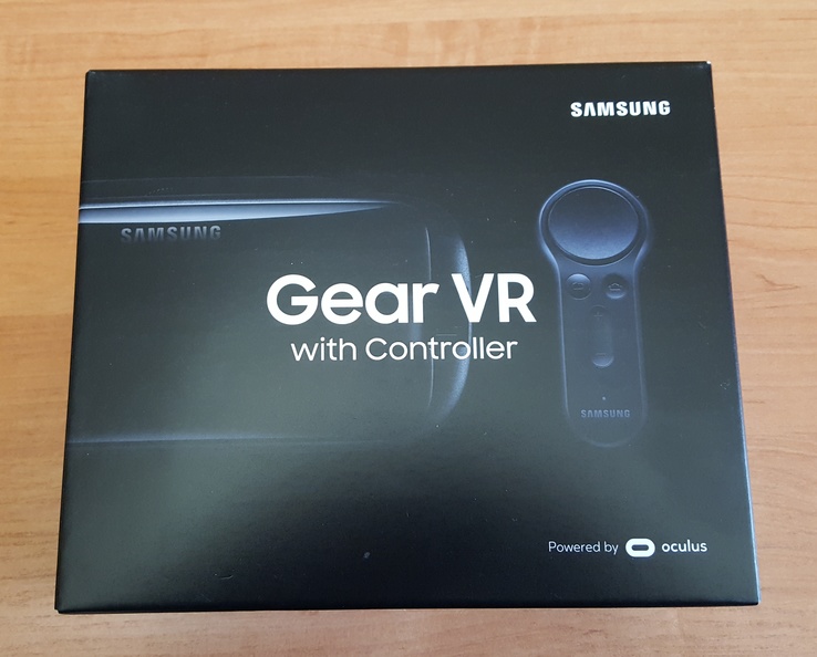 Очки виртуальной реальности Samsung Gear VR с контроллером, photo number 2