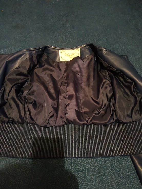 Короткая легкая куртка. Косуха VOJELLES полиуретан р-р 38(состояние), фото №8
