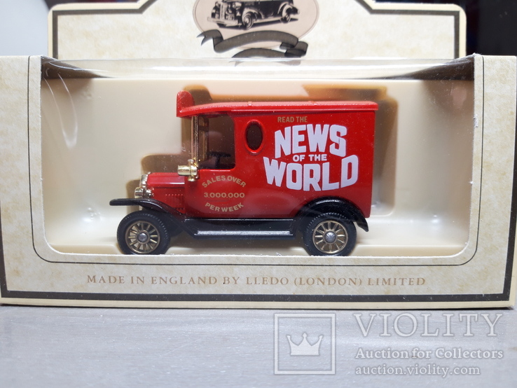 Модель автомобиля Lledo made in England (новая в упаковке) (56), фото №2