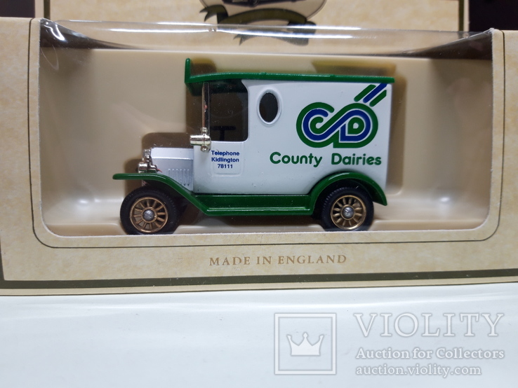 Модель автомобиля Lledo made in England (новая в упаковке) (131), фото №2