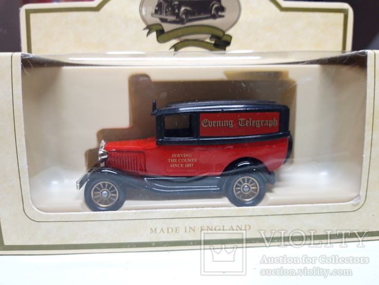 Модель автомобиля Lledo made in England (новая в упаковке) (145), фото №2