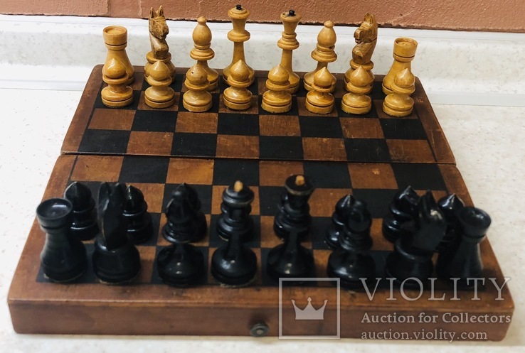Небольшие деревянные шахматы., фото №9