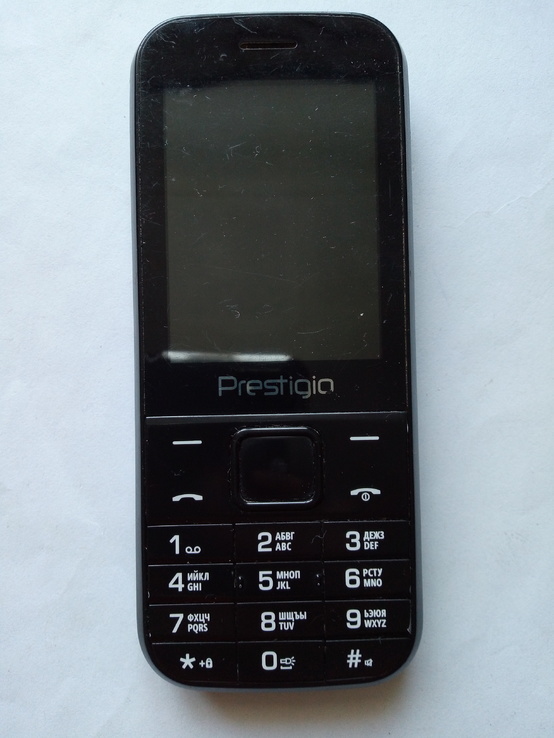 Телефон Prestigio PFP 1240 DUO, б/у с зарядным.
