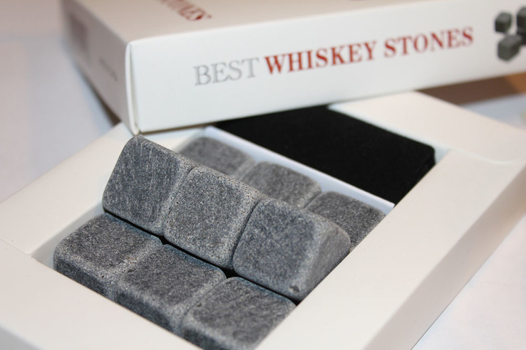 Kamienie do whisky Whiskey Stones z torbę do przechowywania w komplecie