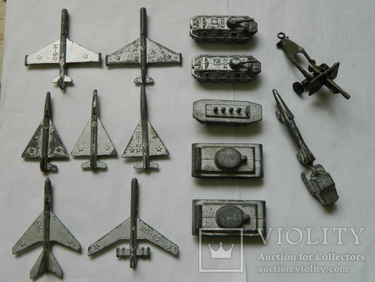 Літаки і бронетехніка з олова 14 шт. ( лот №3 ), фото №2