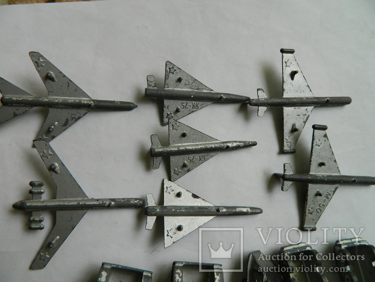Літаки і бронетехніка з олова 14 шт. ( лот №3 ), фото №12