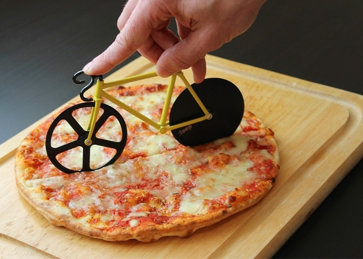 Оригінальний ніж для піци