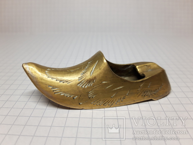 Винтажная бронзовая фигурка в форме туфли (33 грамм)