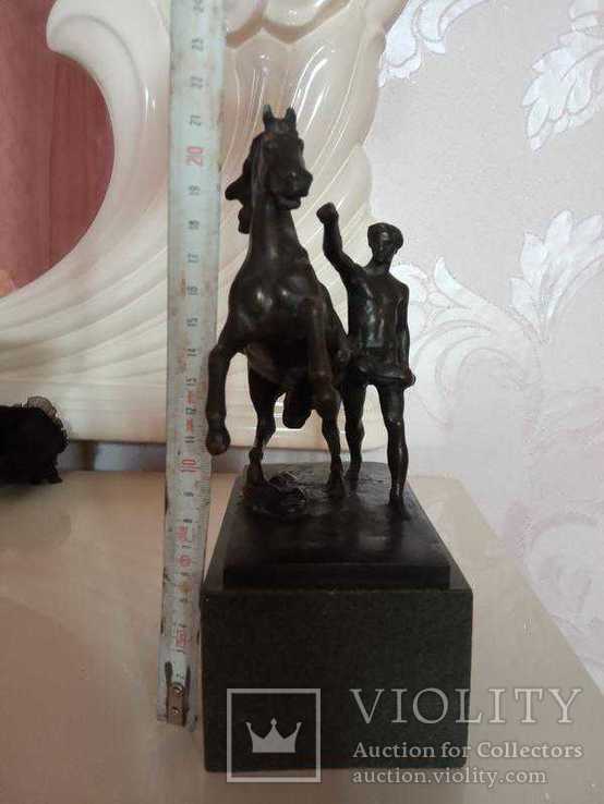 Статуэтка человек с конём, фото №3