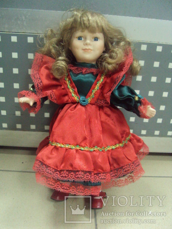 Фарфоровая кукла в красном платье 30 см, фото №2