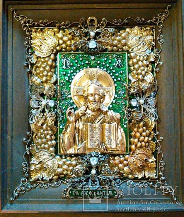 Икона Господь Вседержитель в киоте - серебрение, позолота, эмаль (230*260*40мм), фото №2