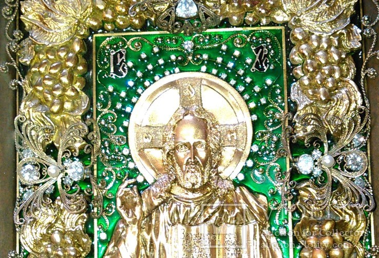 Икона Господь Вседержитель в киоте - серебрение, позолота, эмаль (230*260*40мм), фото №13