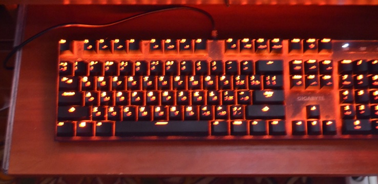 Механическая клавиатура GIGABYTE GK-FORCE K85. RGB Mechanical Gaming Keyboard. 5V, 500 mA, фото №13