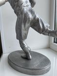Большая Советская спортивная скульптура «Футболист», 1950-1960г., фото №5