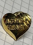 Позолоченая брошка в форме сердечка, фото №2